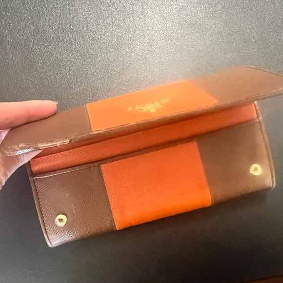 🧡🤎 Authentic Prada Wallet 🧡🤎 - Picture 6 of 11